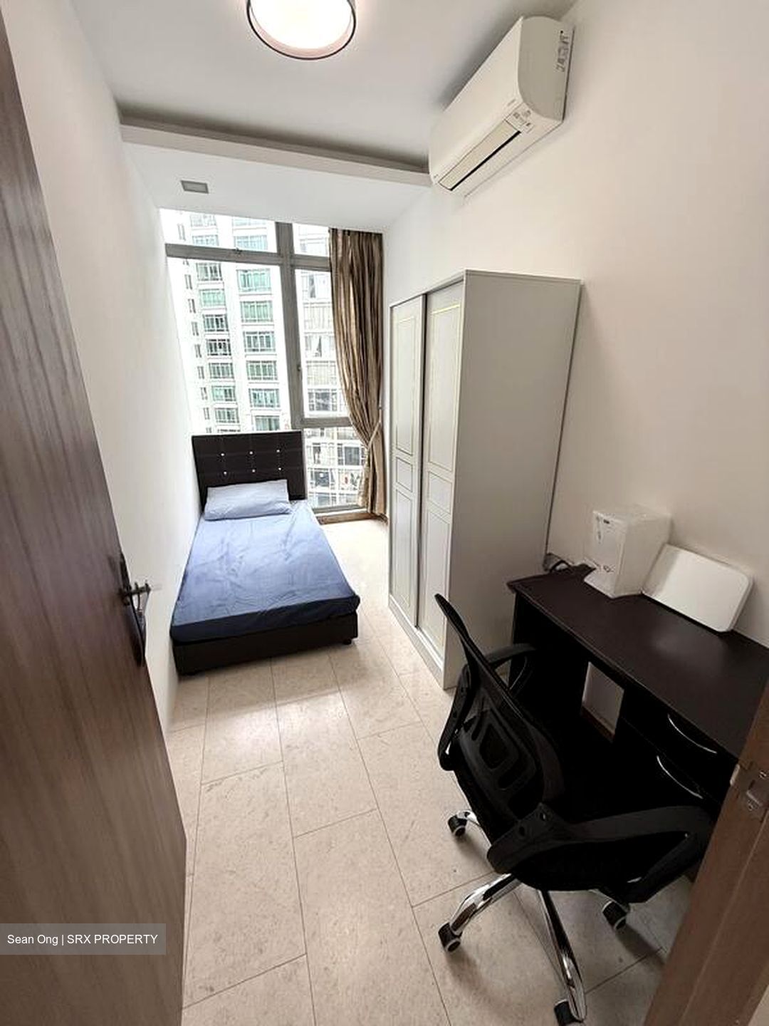 The Lakeshore (D22), Condominium #535392041